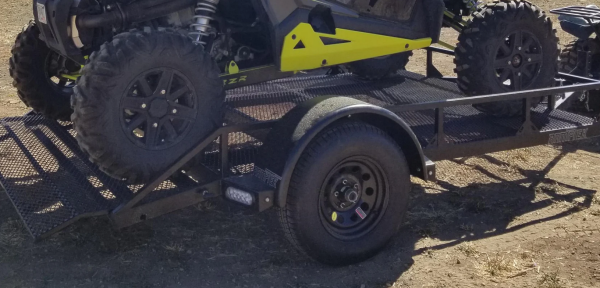 10 foot trailer, rear view